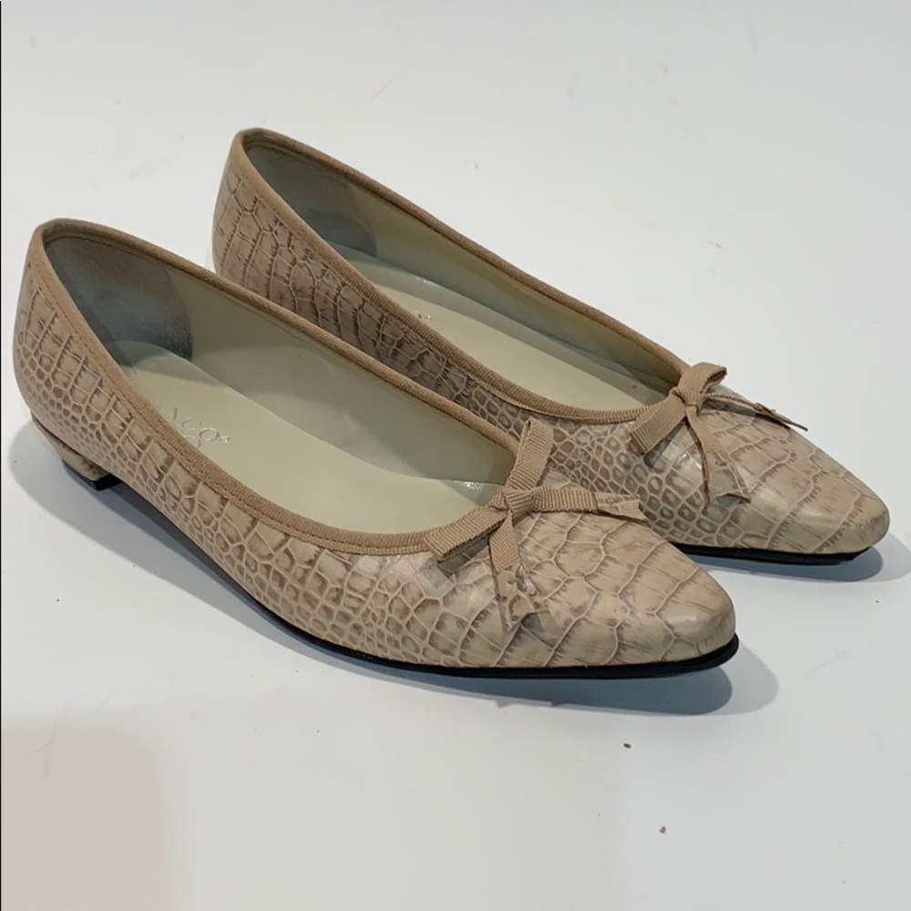 Franco Sarto Snakeskin Pointed Toe Flats 9M Tan